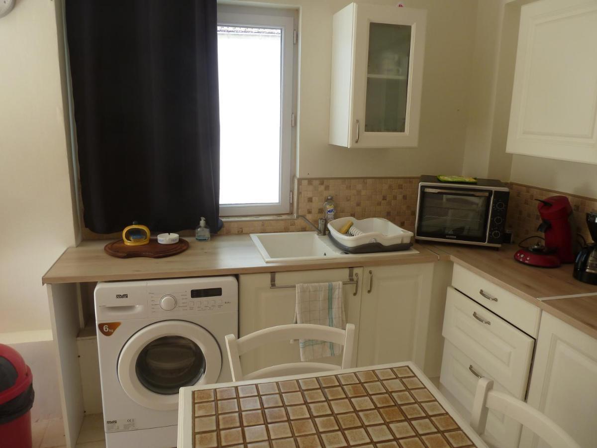 Holiday home Au Chant Du Coq